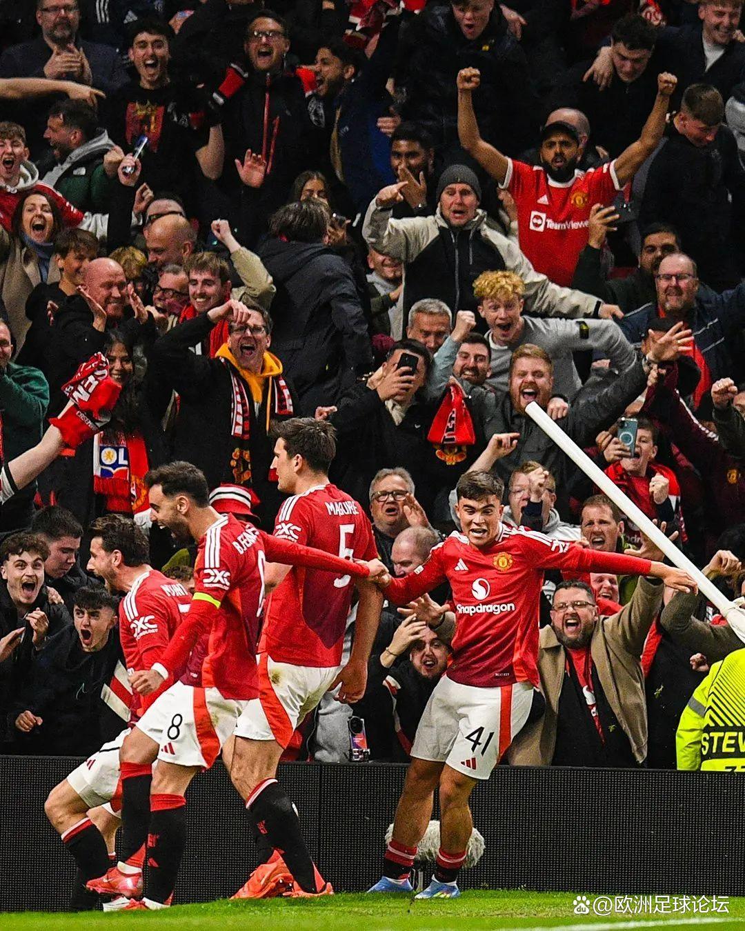 开云体育app-今晚曼联备战欧联，手感冰凉细节曝光，质疑声仍在，球队文化再被提及的简单介绍